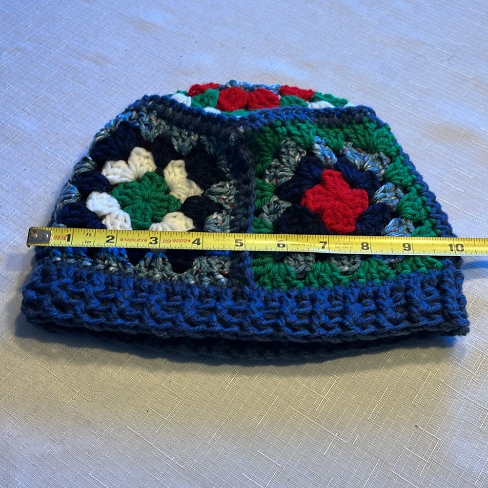New Crochet Granny Squares Beanie Hat - Picture 4 of 5